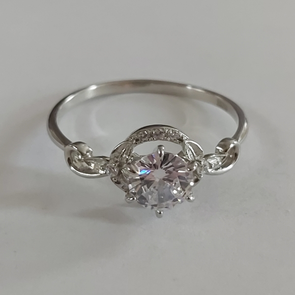 Charmed Aroma Sterling Silver Ring - Picture 5 of 10